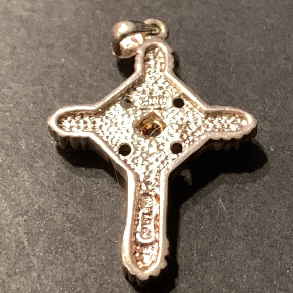 ♥️ Sale 3for$15! Gold tone and silver tone religious pendants - Picture 5 of 7